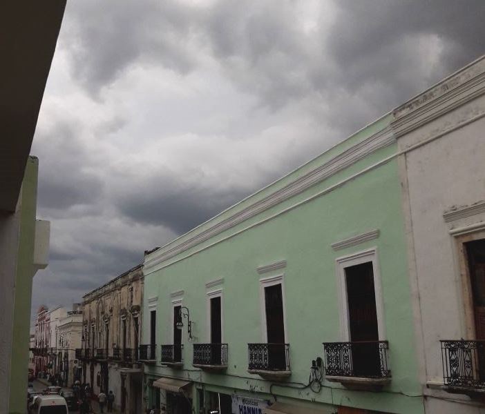 Nuevo frente frío trae más tormentas Nuevo frente frío trae más tormentas