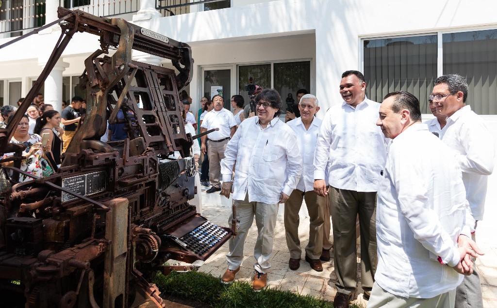 Inauguran el Centro de Investigaciones Artísticas Inauguran el Centro de Investigaciones Artísticas