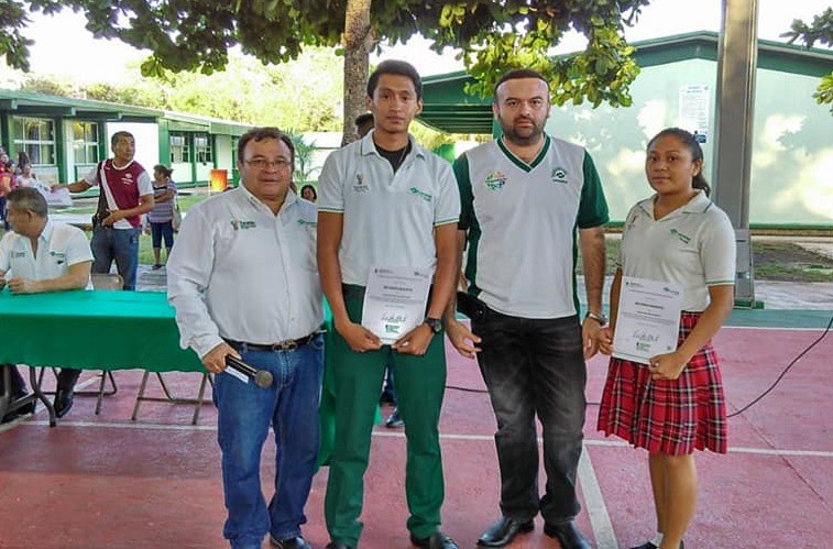 Tizimileño representará a Yucatán en concurso nacional de matemáticas Tizimileño representará a Yucatán en concurso nacional de matemáticas