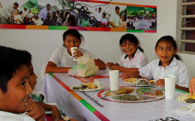Denuncian cierre de comedores de Sedesol Denuncian cierre de comedores de Sedesol