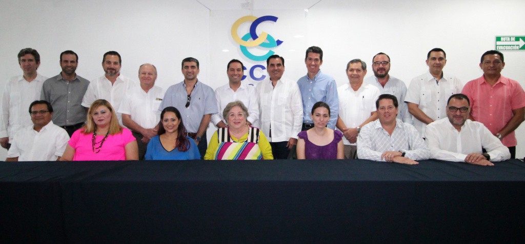 Vila se reúne con el consejo coordinador empresarial Vila se reúne con el consejo coordinador empresarial