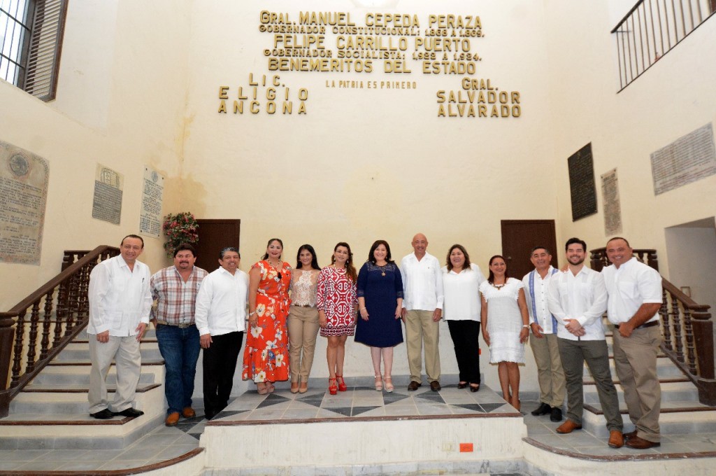UADY recibe en comodato el "Congresito" UADY recibe en comodato el "Congresito"