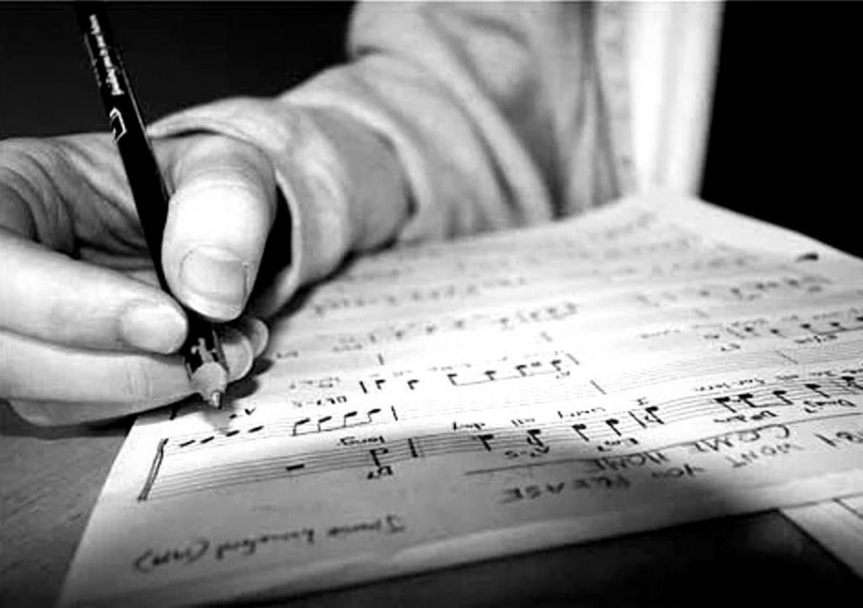 Orquesta Sinfónica becará a estudiantes de la ESAY Orquesta Sinfónica becará a estudiantes de la ESAY
