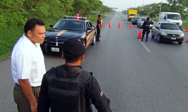 El Gobernador del Estado Patrullo el sur de la ciudad. El Gobernador del Estado Patrullo el sur de la ciudad.