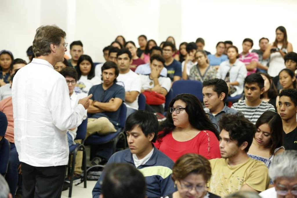 "No habrá Tren Maya sin aeropuerto" "No habrá Tren Maya sin aeropuerto"