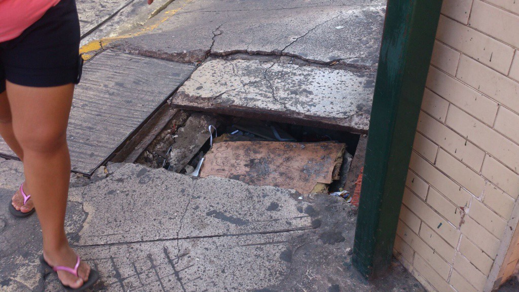 Mérida, sin espacios para el peatón Mérida, sin espacios para el peatón