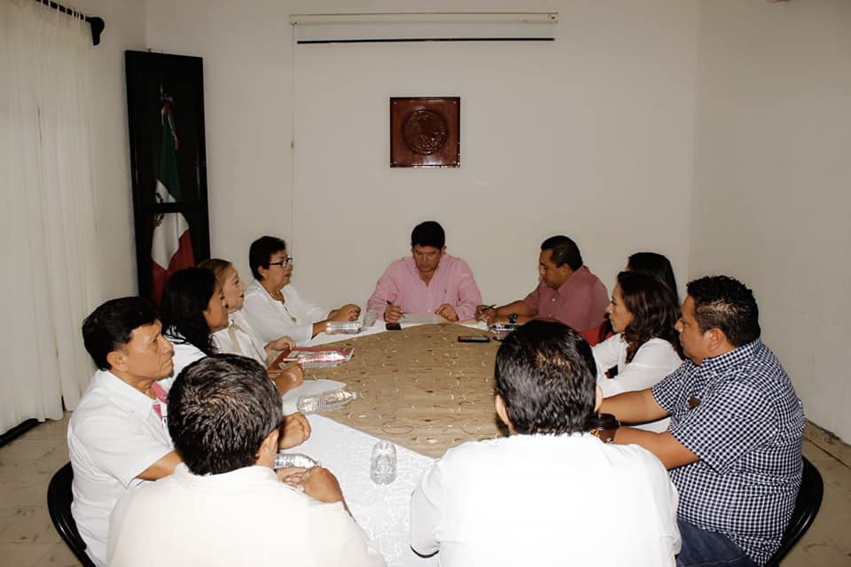 Regidores de oposición también están a la cabeza de estas encomiendas, algo que ningún presidente municipal había hecho Regidores de oposición también están a la cabeza de estas encomiendas, algo que ningún presidente municipal había hecho
