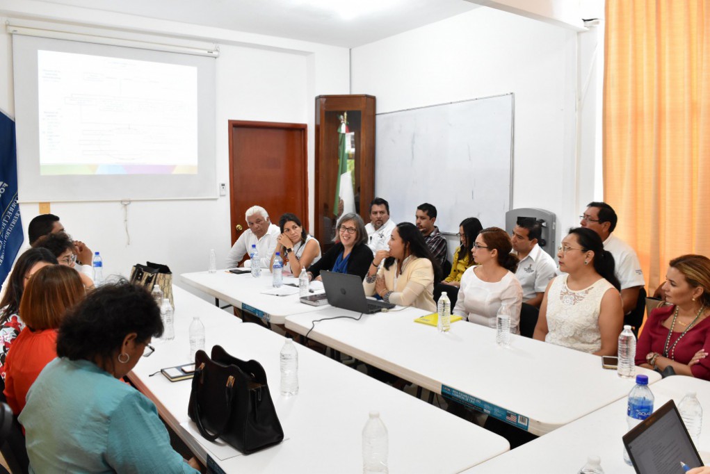 Modelo de Atención para Jóvenes Modelo de Atención para Jóvenes