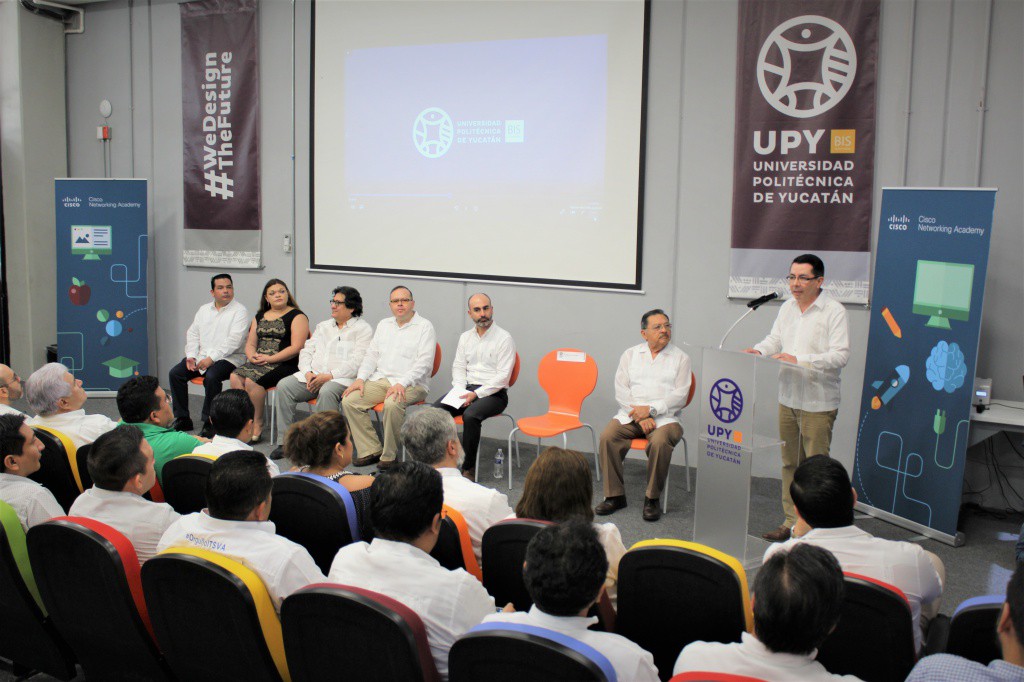 Capacitan a maestros yucatecos en Tecnologías Digitales Capacitan a maestros yucatecos en Tecnologías Digitales