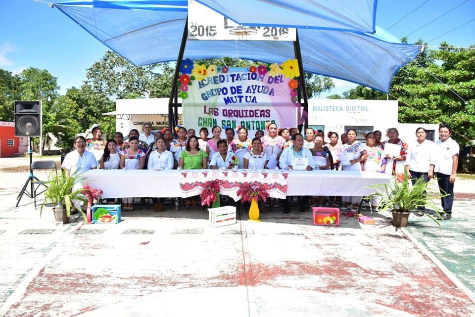 Acreditan a grupo de ayuda mutua en chan San Antonio Acreditan a grupo de ayuda mutua en chan San Antonio