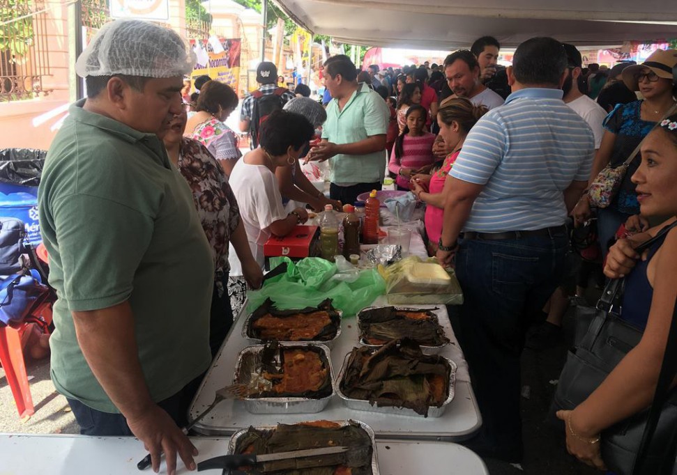 ¡Un éxito! La 2ª Feria del MucbiPollo ¡Un éxito! La 2ª Feria del MucbiPollo