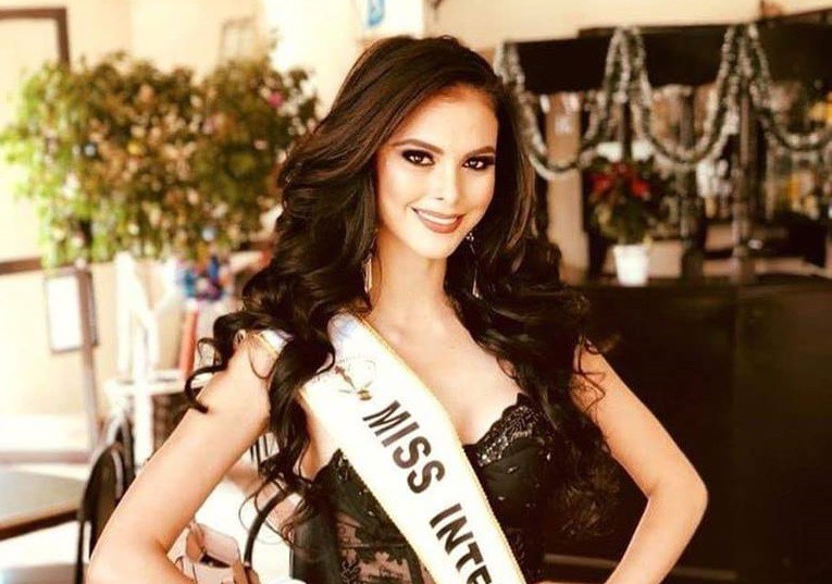 Participantes de concurso de belleza de todo México en Sucilá Participantes de concurso de belleza de todo México en Sucilá