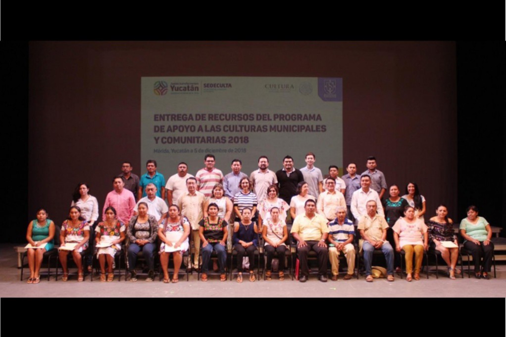 Entregan apoyos del PACMYC Entregan apoyos del PACMYC