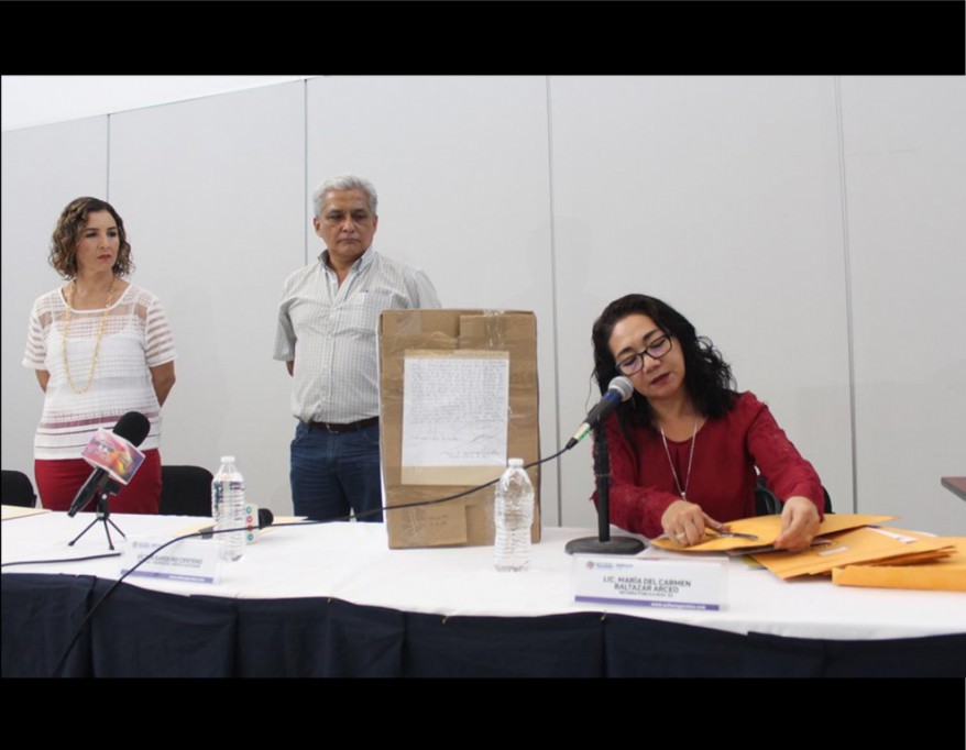 José Luis Enciso obtiene el premio "Beatriz Espejo" José Luis Enciso obtiene el premio "Beatriz Espejo"