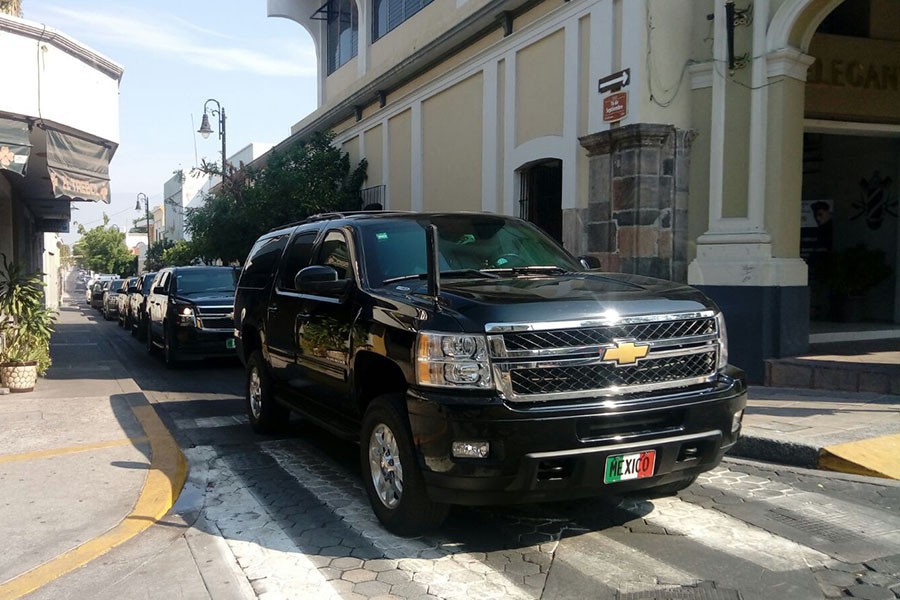 AMLO realizará "tianguis" de camionetas AMLO realizará "tianguis" de camionetas