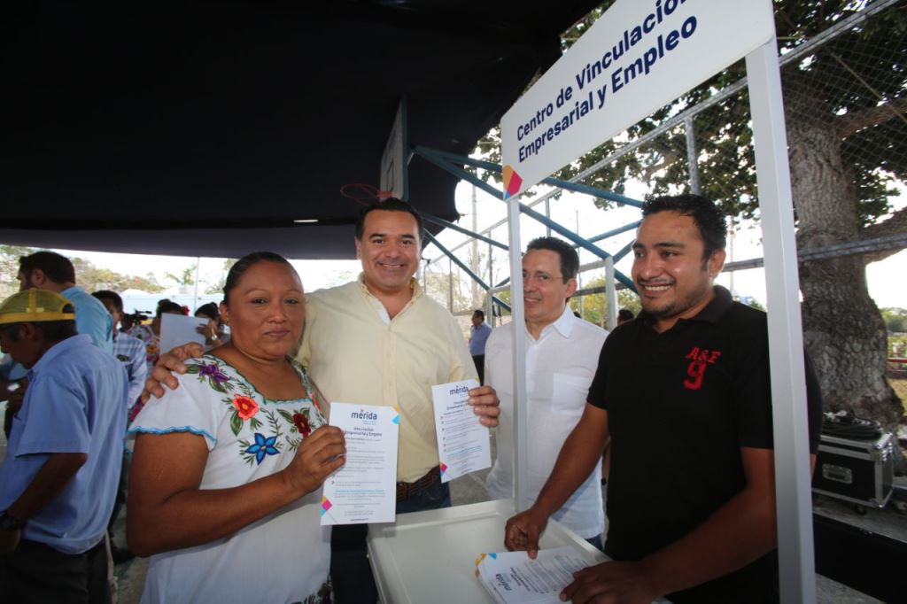 El Ayuntamiento promueve políticas públicas cercanas a la gente El Ayuntamiento promueve políticas públicas cercanas a la gente