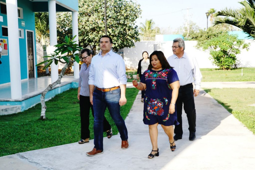 Entregan obras del refugio para mujeres Entregan obras del refugio para mujeres