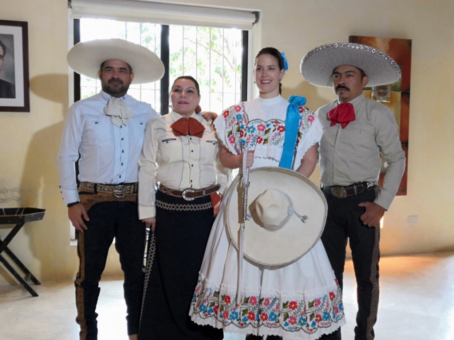 Gran fiesta en la Hacienda Kancabchén Gran fiesta en la Hacienda Kancabchén