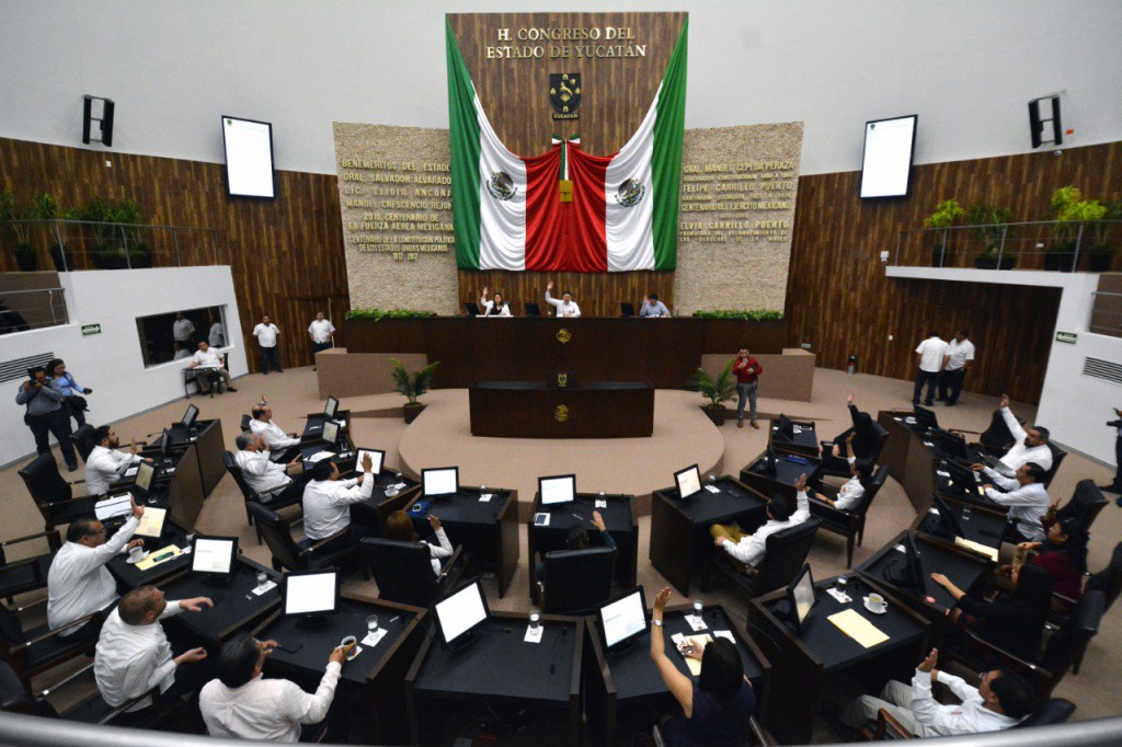 Aprueban por unanimidad más facultades a Comisión Permanente Aprueban por unanimidad más facultades a Comisión Permanente