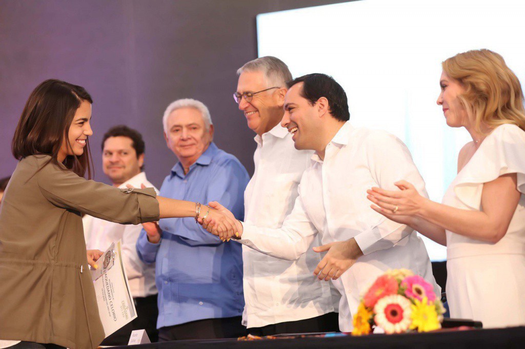Piden a jóvenes, compromiso con el futuro de Yucatán Piden a jóvenes, compromiso con el futuro de Yucatán