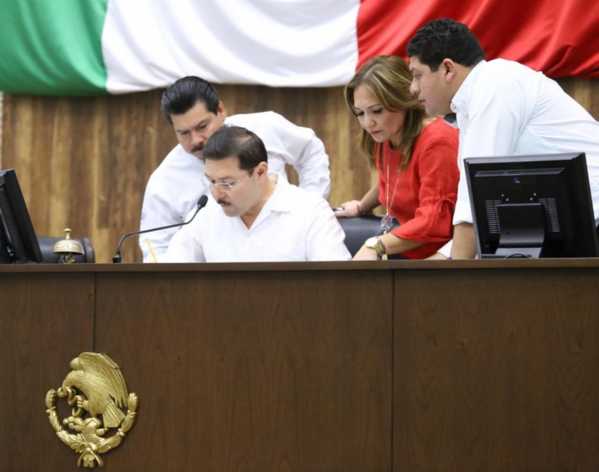 Rechazan el matrimonio igualitario en Yucatán Rechazan el matrimonio igualitario en Yucatán