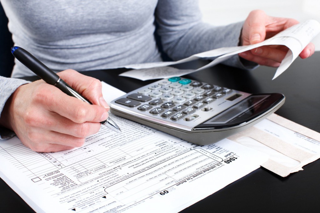 Asesoran a contribuyentes con problemas fiscales Asesoran a contribuyentes con problemas fiscales