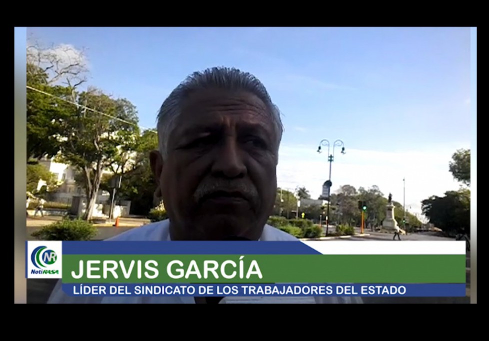Piden restitución de 30 trabajadores de Gobierno Piden restitución de 30 trabajadores de Gobierno