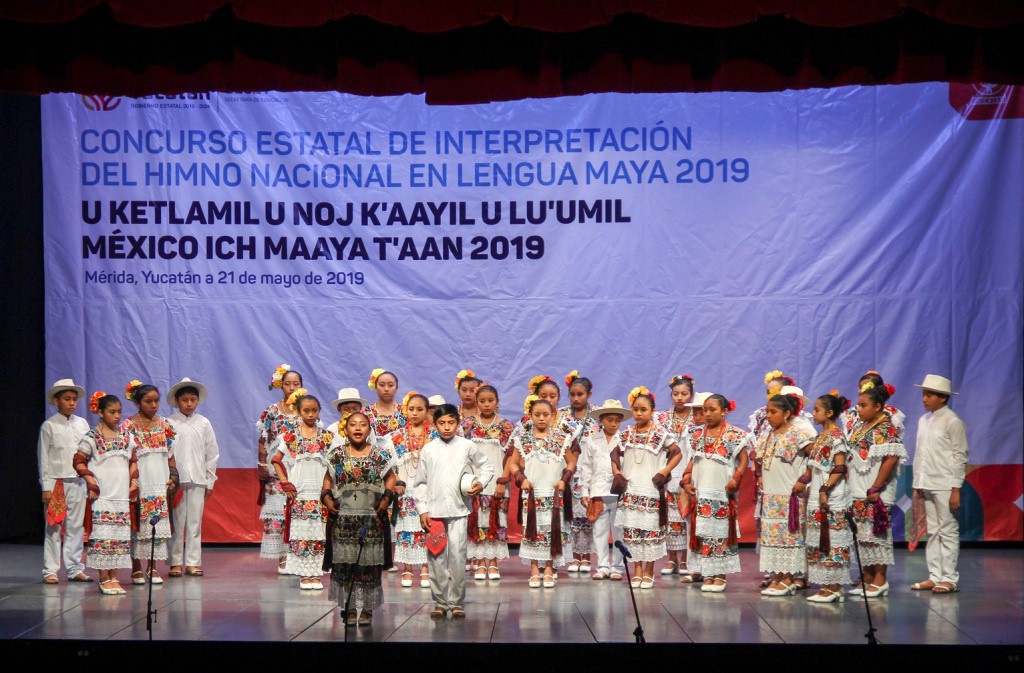 Realizan concurso de Himno Nacional en maya Realizan concurso de Himno Nacional en maya