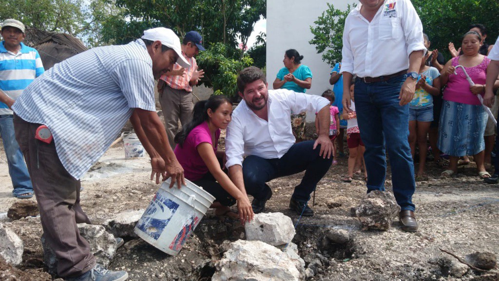 Construyen calles, cuartos y baños en comisarías de Tizimín Construyen calles, cuartos y baños en comisarías de Tizimín