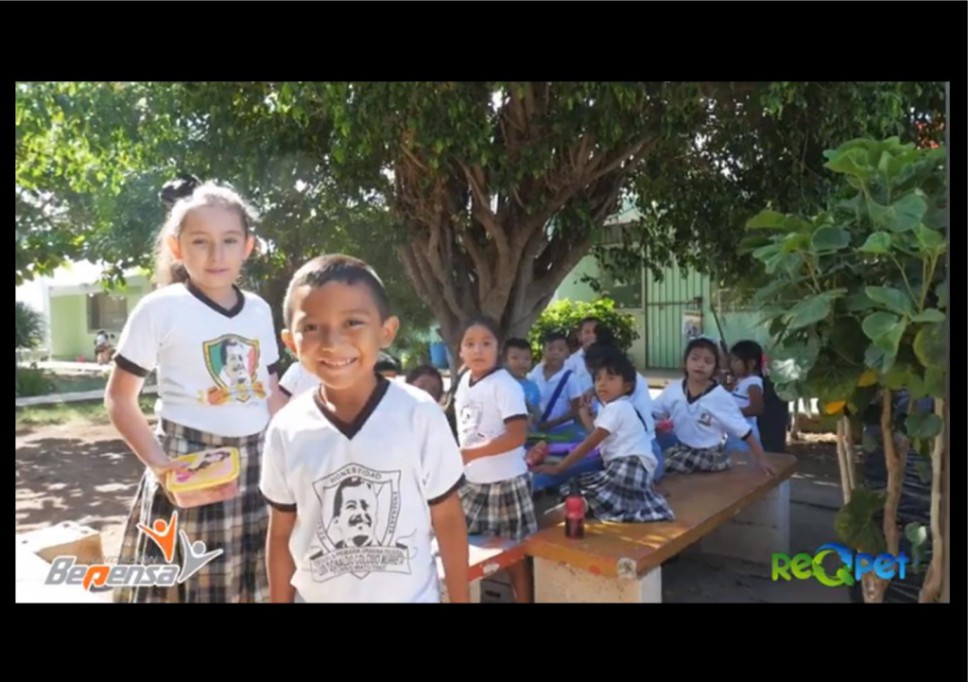 ReQPET promueve una cultura ecológica ReQPET promueve una cultura ecológica