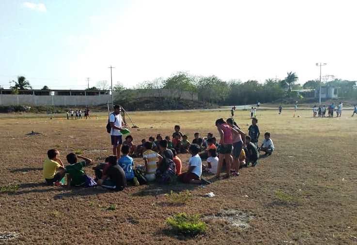 Prácticas de fútbol y beisbol, sin costo Prácticas de fútbol y beisbol, sin costo