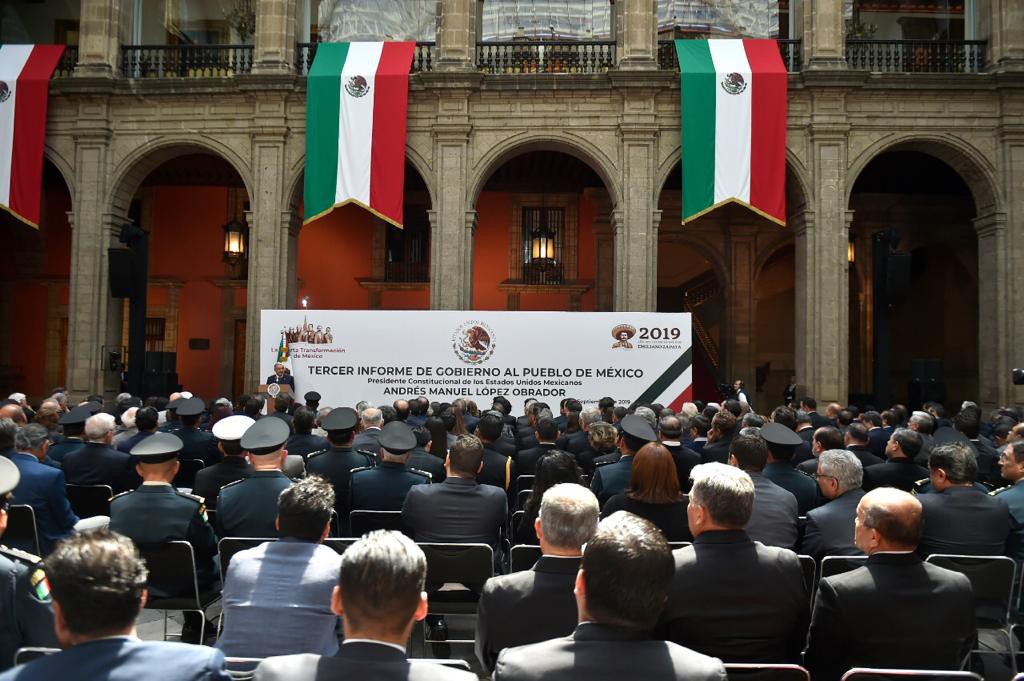 Becas y seguridad destacan entre las acciones de AMLO Becas y seguridad destacan entre las acciones de AMLO
