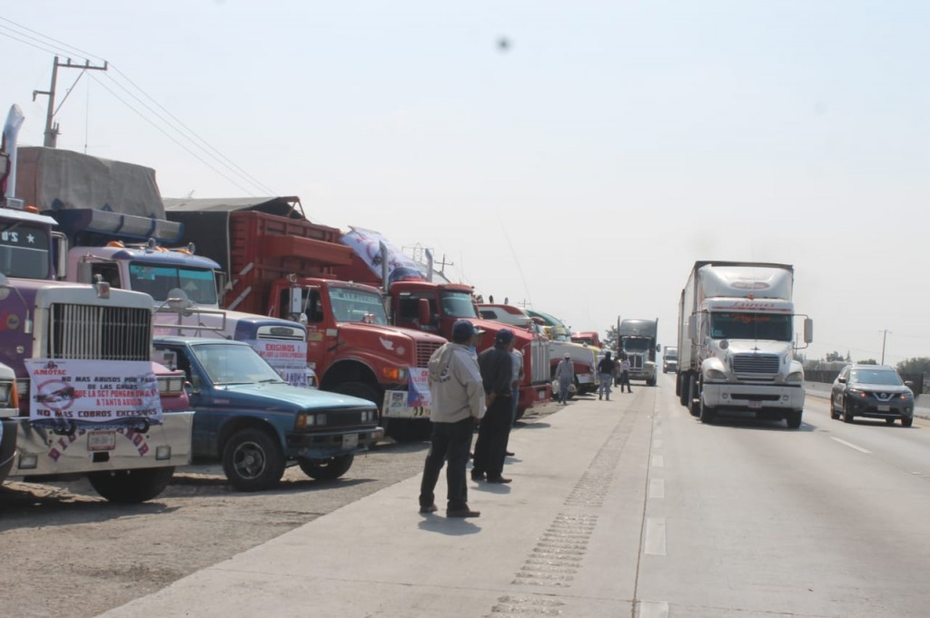 Este martes, transportistas realizarán paro nacional Este martes, transportistas realizarán paro nacional