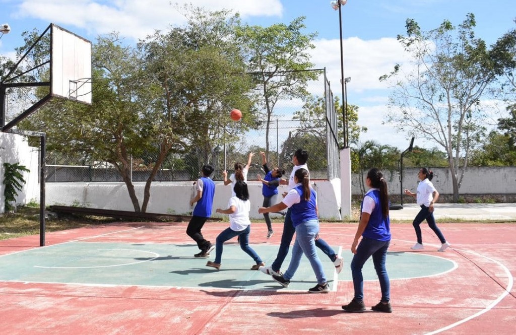 Conafe inaugura primeros juegos deportivos de la región oriente Conafe inaugura primeros juegos deportivos de la región oriente