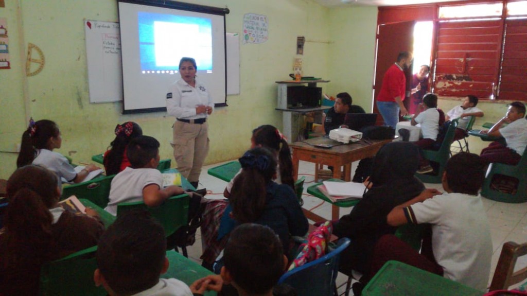 Policía de Tizimín concientiza sobre educación vial Policía de Tizimín concientiza sobre educación vial