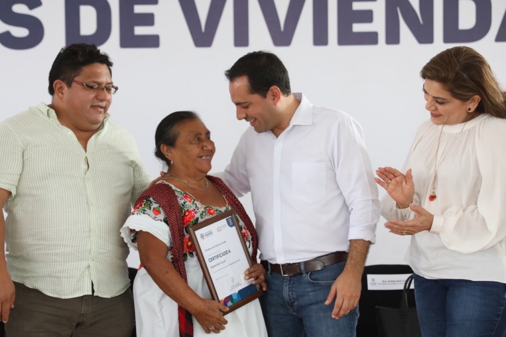 Entregan las primeras acciones de vivienda del 2020 Entregan las primeras acciones de vivienda del 2020