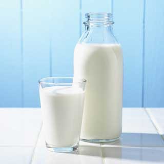 Mito que la leche sea factor de obesidad Mito que la leche sea factor de obesidad