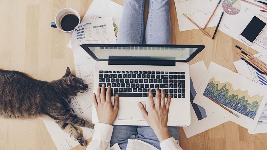 El arte de “trabajar en casa” El arte de “trabajar en casa”