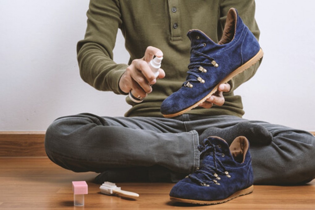 ¿Sabías que… habría más de 400 mil bacterias en los zapatos? ¿Sabías que… habría más de 400 mil bacterias en los zapatos?
