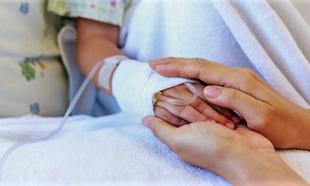 Buscan donadores de sangre para un joven con leucemia Buscan donadores de sangre para un joven con leucemia