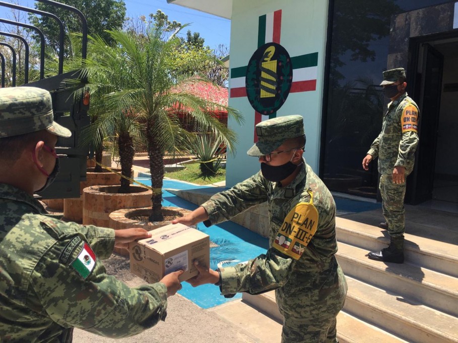 Ejército y Fuerza Aérea entregan apoyos en la Península Ejército y Fuerza Aérea entregan apoyos en la Península