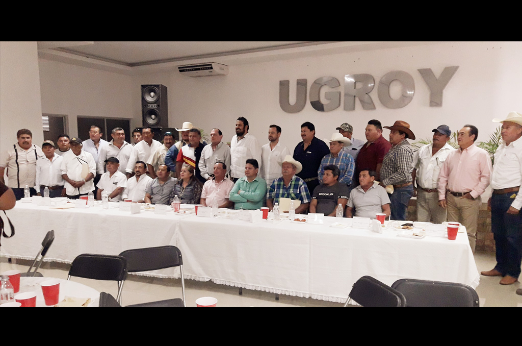 Ganaderos se dicen olvidados por el Gobierno federal Ganaderos se dicen olvidados por el Gobierno federal