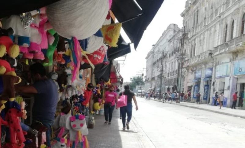 Ha caído considerablemente la venta de dulces y piñatas Ha caído considerablemente la venta de dulces y piñatas