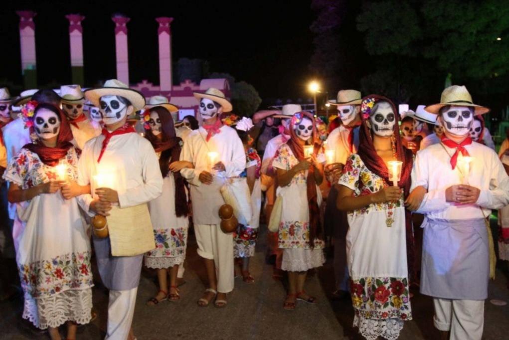 Paseo de las Ánimas… en línea Paseo de las Ánimas… en línea
