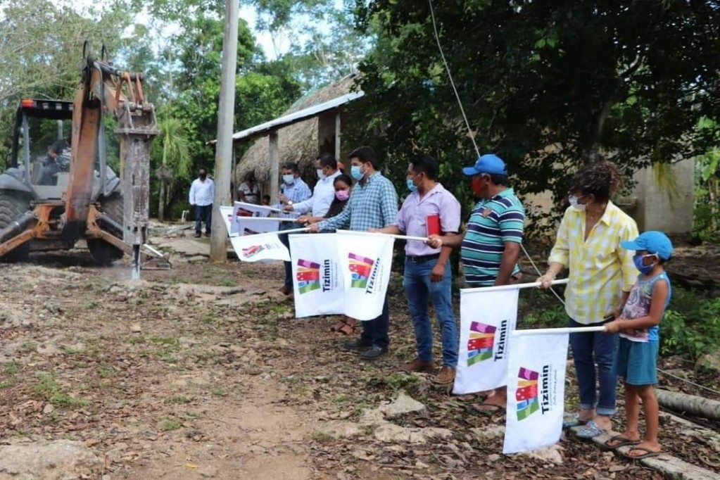 Más obras y apoyos en comisarías de Tizimín Más obras y apoyos en comisarías de Tizimín