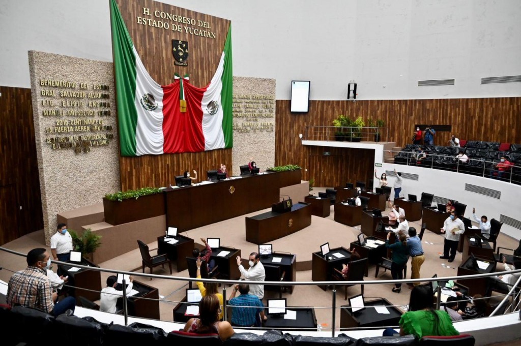 LXII Legislatura avala integración de comisiones de postulación LXII Legislatura avala integración de comisiones de postulación