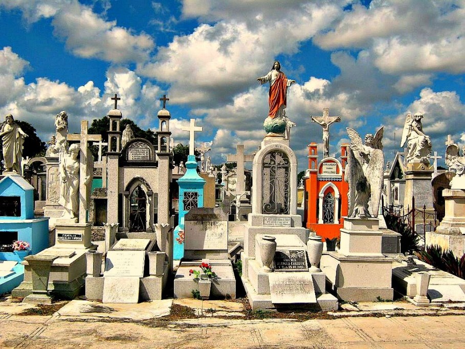 En el Cementerio General hay un sepulcro que data de 1821