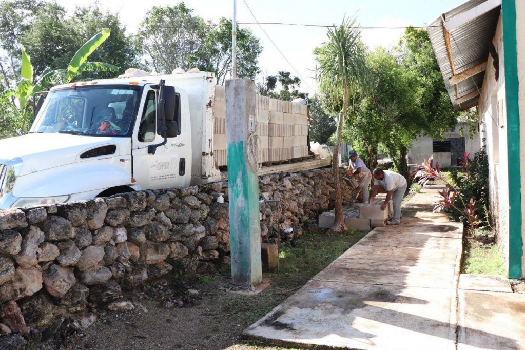 Llega apoyo a edificios religiosos de Tizimín Llega apoyo a edificios religiosos de Tizimín