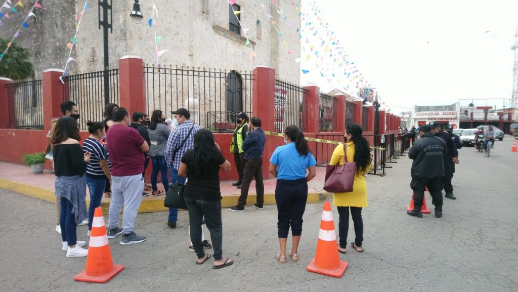 Rebasados por su fe peregrinos acuden al santuario de reyes de Tizimín Rebasados por su fe peregrinos acuden al santuario de reyes de Tizimín