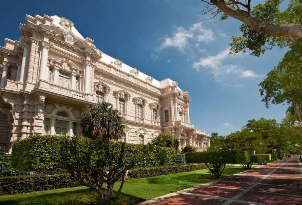 Palacio Cantón se suma al #8M Palacio Cantón se suma al #8M